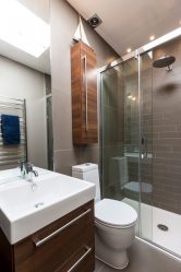 Studio Apartment: Soluções de estilo com elementos decorativos. 205+ Idéias Fotográficas de interior moderno