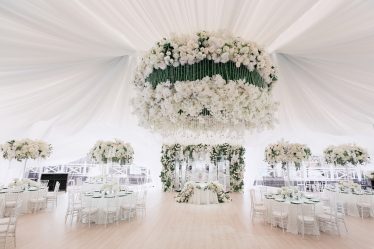 Fazendo um salão para um casamento memorável As mãos (mais de 210 fotos) De uma vez por todas!