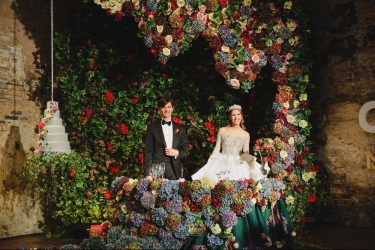 Fazendo um salão para um casamento memorável As mãos (mais de 210 fotos) De uma vez por todas!