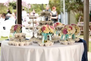 Fazendo um salão para um casamento memorável As mãos (mais de 210 fotos) De uma vez por todas!