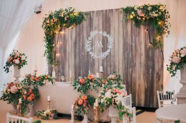 Fazendo um salão para um casamento memorável As mãos (mais de 210 fotos) De uma vez por todas!