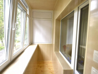 loggias ที่เป็นกระจกในการออกแบบห้องคืออะไร? อบอุ่นการออกแบบมุมกว้างไร้กรอบ 145+ (Photos) การตกแต่งภายในที่แสนสบาย