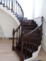 Terminando as escadas em uma casa particular: As idéias mais populares (laminado, azulejo, pedra). Selecionamos apenas materiais práticos e confiáveis ​​(mais de 160 fotos)