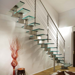Terminando as escadas em uma casa particular: As idéias mais populares (laminado, azulejo, pedra). Selecionamos apenas materiais práticos e confiáveis ​​(mais de 160 fotos)