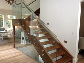 Terminando as escadas em uma casa particular: As idéias mais populares (laminado, azulejo, pedra). Selecionamos apenas materiais práticos e confiáveis ​​(mais de 160 fotos)