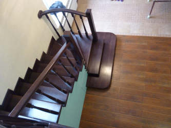 Terminando as escadas em uma casa particular: As idéias mais populares (laminado, azulejo, pedra). Selecionamos apenas materiais práticos e confiáveis ​​(mais de 160 fotos)