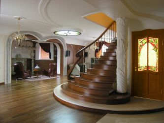 Terminando as escadas em uma casa particular: As idéias mais populares (laminado, azulejo, pedra). Selecionamos apenas materiais práticos e confiáveis ​​(mais de 160 fotos)