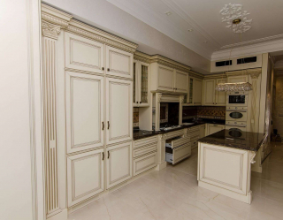Patina no interior - velho nobre em sua casa. 180+ (foto) com ouro, prata e outros efeitos metálicos