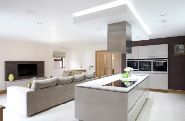 Layout de apartamentos de 2 (dois quartos): 215+ Fotos das formas aprimoradas de reencarnação do Design