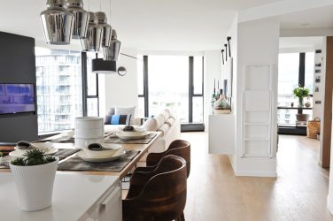 Layout de apartamentos de 2 (dois quartos): 215+ Fotos das formas aprimoradas de reencarnação do Design