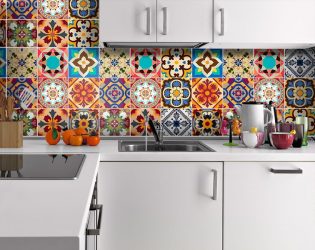 Azulejo para o avental na cozinha (mais de 180 fotos de design): dicas que farão suas paredes ganharem vida