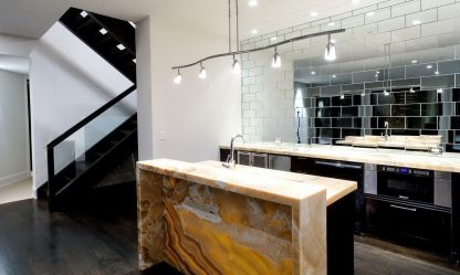Azulejo para o avental na cozinha (mais de 180 fotos de design): dicas que farão suas paredes ganharem vida