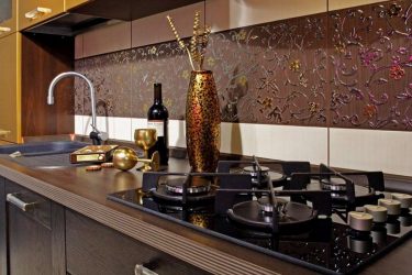 Azulejo para o avental na cozinha (mais de 180 fotos de design): dicas que farão suas paredes ganharem vida