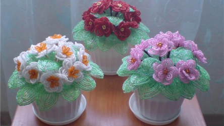 Artesanato feito de miçangas é a base para iniciantes com esquemas (árvores, flores, quadros). Aulas de beleza faça você mesmo (mais de 190 fotos)