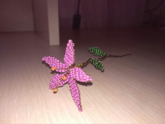 Artesanato feito de miçangas é a base para iniciantes com esquemas (árvores, flores, quadros). Aulas de beleza faça você mesmo (mais de 190 fotos)