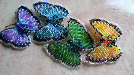 Artesanato feito de miçangas é a base para iniciantes com esquemas (árvores, flores, quadros). Aulas de beleza faça você mesmo (mais de 190 fotos)