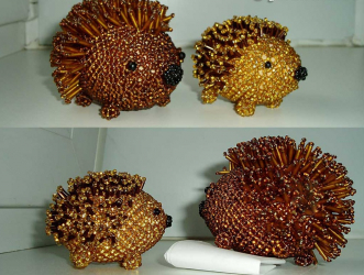 Artesanato feito de miçangas é a base para iniciantes com esquemas (árvores, flores, quadros). Aulas de beleza faça você mesmo (mais de 190 fotos)