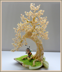 Artesanato feito de miçangas é a base para iniciantes com esquemas (árvores, flores, quadros). Aulas de beleza faça você mesmo (mais de 190 fotos)