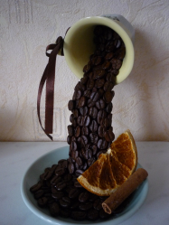 O artesanato mais incomum e interessante de café e grãos de café para 5+. Oficinas fáceis para iniciantes passo a passo (130 + foto)