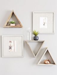 Como fazer prateleiras no interior da sala com as próprias mãos? (230+ fotos) Uma seleção de ideias bonitas e modernas