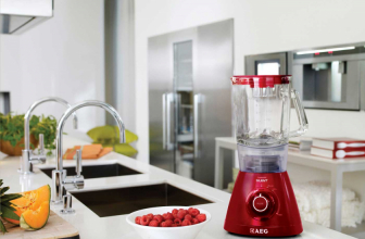 Mixers and blenders rating: Top 15 best models of 2018. What is better and more useful in the kitchen?