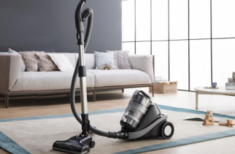 Top 15 most popular and reliable vacuum cleaners in 2018. What you need to know before buying?
