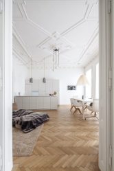 O teto na sala (310 + Foto): alta qualidade e moda. Apenas opções ganha-ganha