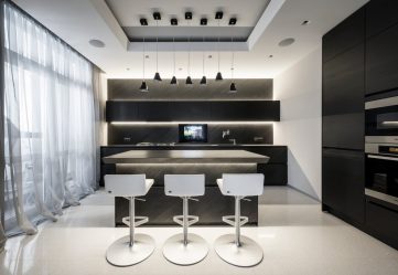 O teto na sala (310 + Foto): alta qualidade e moda. Apenas opções ganha-ganha