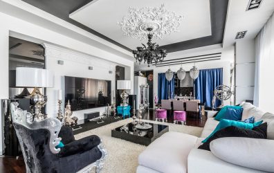 O teto na sala (310 + Foto): alta qualidade e moda. Apenas opções ganha-ganha