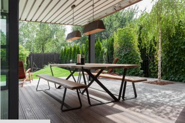 Belos projetos de casa de um andar com um terraço (mais de 175 fotos). Funcionalidades de posicionamento no site