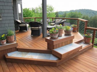 Belos projetos de casa de um andar com um terraço (mais de 175 fotos). Funcionalidades de posicionamento no site
