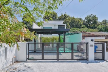 Belos projetos de casa de um andar com um terraço (mais de 175 fotos). Funcionalidades de posicionamento no site