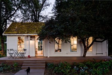 Belos projetos de casa de um andar com um terraço (mais de 175 fotos). Funcionalidades de posicionamento no site