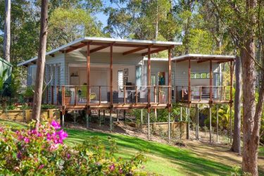 Belos projetos de casa de um andar com um terraço (mais de 175 fotos). Funcionalidades de posicionamento no site