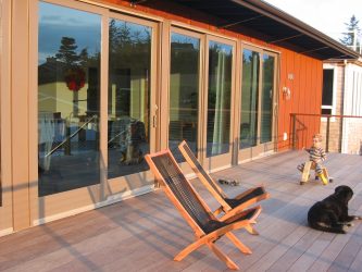 Belos projetos de casa de um andar com um terraço (mais de 175 fotos). Funcionalidades de posicionamento no site