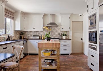Estilo de Provence em um interior moderno: 335+ Fotos de belos desenhos para os românticos e conhecedores da França (no corredor / sala / cozinha)