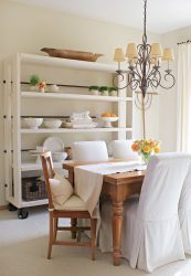 Estilo de Provence em um interior moderno: 335+ Fotos de belos desenhos para os românticos e conhecedores da França (no corredor / sala / cozinha)