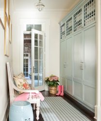 Estilo de Provence em um interior moderno: 335+ Fotos de belos desenhos para os românticos e conhecedores da França (no corredor / sala / cozinha)
