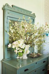 Estilo de Provence em um interior moderno: 335+ Fotos de belos desenhos para os românticos e conhecedores da França (no corredor / sala / cozinha)