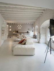 Estilo de Provence em um interior moderno: 335+ Fotos de belos desenhos para os românticos e conhecedores da França (no corredor / sala / cozinha)