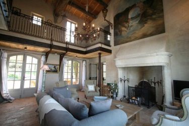 Estilo de Provence em um interior moderno: 335+ Fotos de belos desenhos para os românticos e conhecedores da França (no corredor / sala / cozinha)