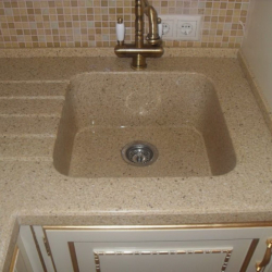 Pias de pedra - uma bela adição à cozinha. 175+ (foto) redondo, quadrado e canto. Escolha com a gente
