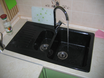 Pias de pedra - uma bela adição à cozinha. 175+ (foto) redondo, quadrado e canto. Escolha com a gente