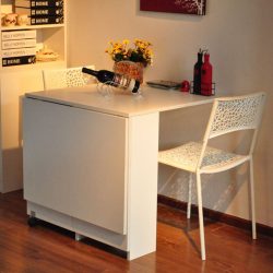 Mesa de cozinha dobrável (pequena, oval, vidro): Como escolher? Onde colocar? Como decorar?