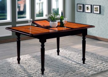 Mesa de cozinha dobrável (pequena, oval, vidro): Como escolher? Onde colocar? Como decorar?