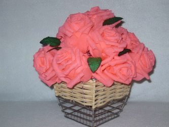 Como fazer rosas de papel com as próprias mãos: Instruções passo a passo para iniciantes (mais de 190 fotos)