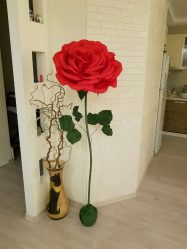 Como fazer rosas de papel com as próprias mãos: Instruções passo a passo para iniciantes (mais de 190 fotos)