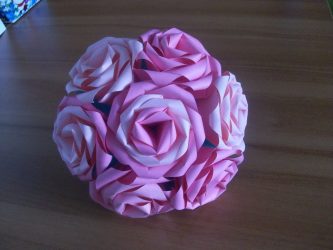 Como fazer rosas de papel com as próprias mãos: Instruções passo a passo para iniciantes (mais de 190 fotos)
