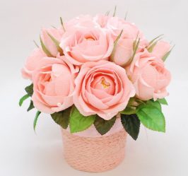 Como fazer rosas de papel com as próprias mãos: Instruções passo a passo para iniciantes (mais de 190 fotos)