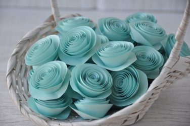 Como fazer rosas de papel com as próprias mãos: Instruções passo a passo para iniciantes (mais de 190 fotos)